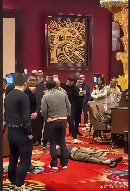 澳门研究生资料2025和女子持械打砸多辆车与女子持械打砸多辆车视频